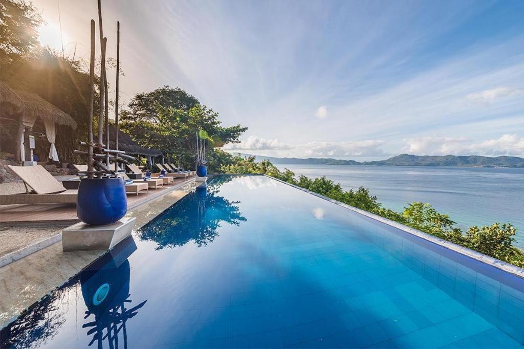 Vivere Azure Resort Batangas Exterior photo