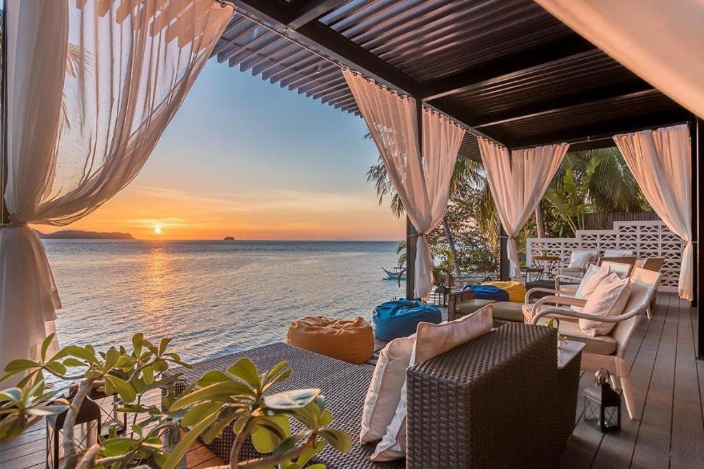 Vivere Azure Resort Batangas Exterior photo