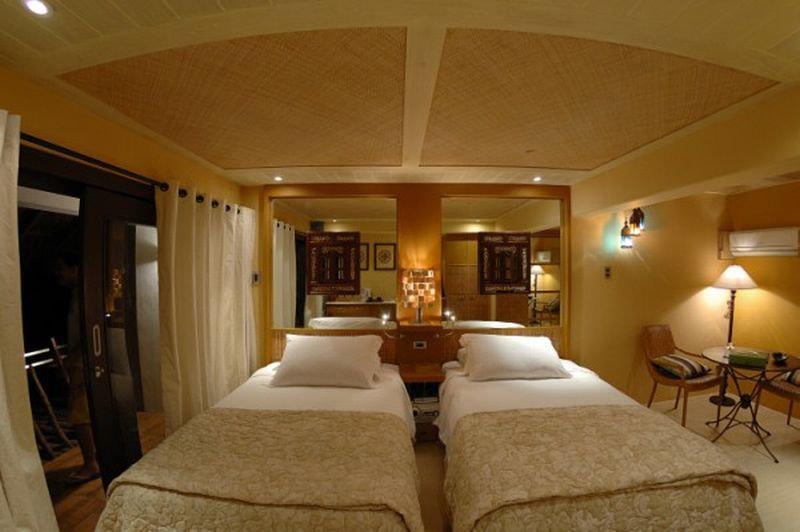 Vivere Azure Resort Batangas Exterior photo